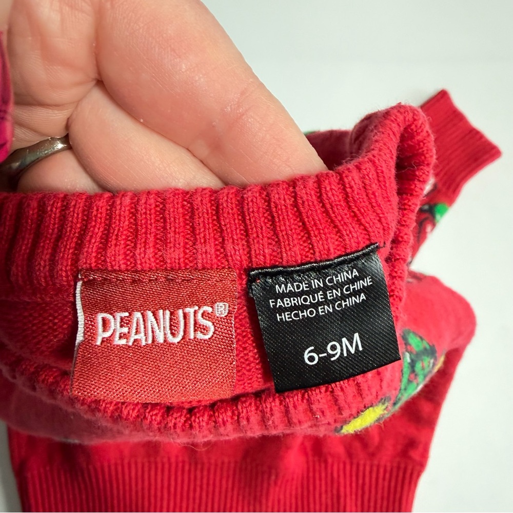 Peanuts Snoopy Baby Christmas Sweater Size 6-9 Months Red Holiday Lights Knit - Picture 4 of 7